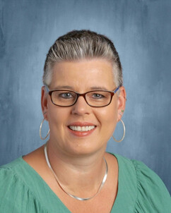 Photo of Monica Loewen